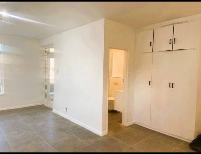 0 BEDROOM PROPERTY TO RENT IN SEA POINT
